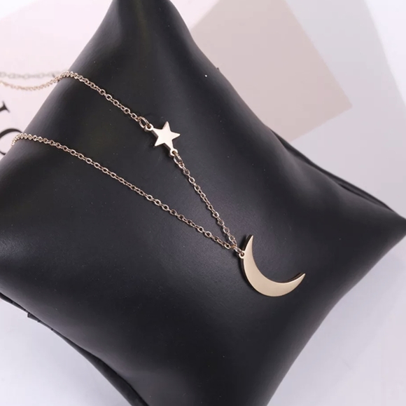 Moon Crescent Star Boho Gold Pendant Necklace - Picture 7 of 9